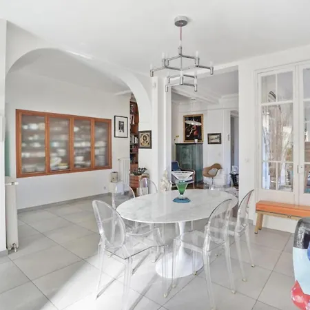 Apartman Luxueux Avec Terrasse Et Parking *