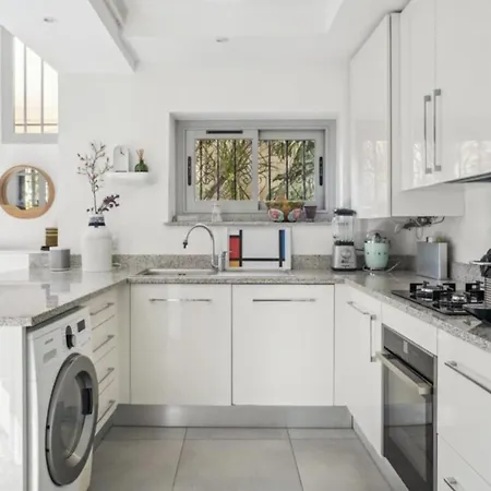 Luxueux Avec Terrasse Et Parking 公寓