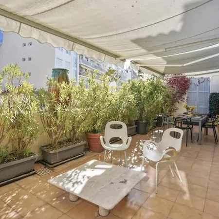 Luxueux Avec Terrasse Et Parking 公寓 *